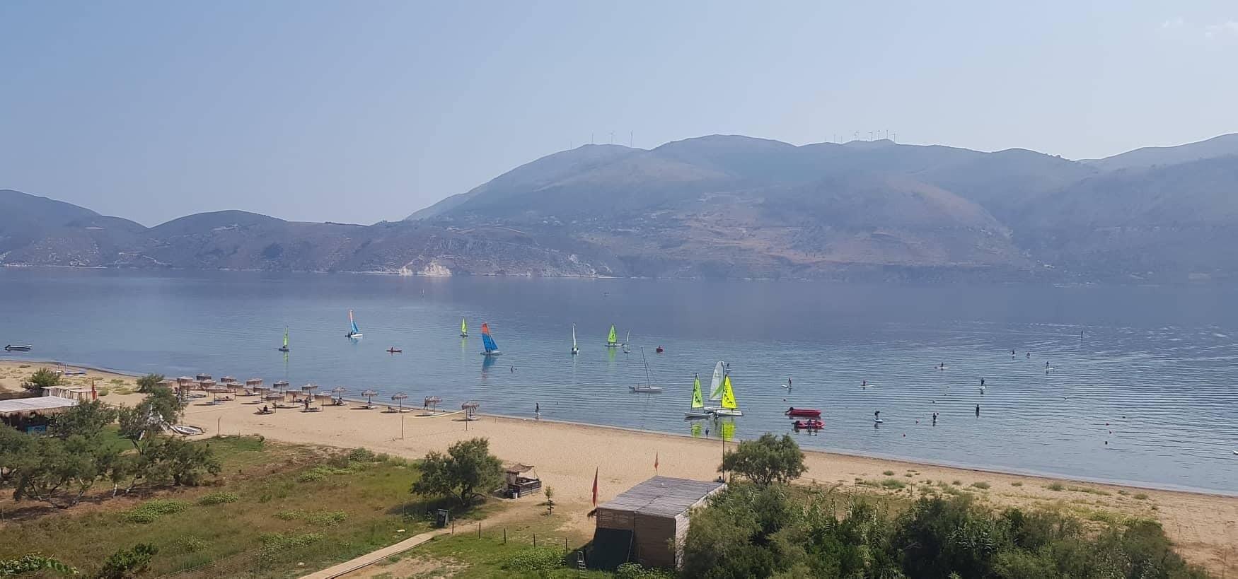 Lazaratos Hotel Kouvalata Экстерьер фото