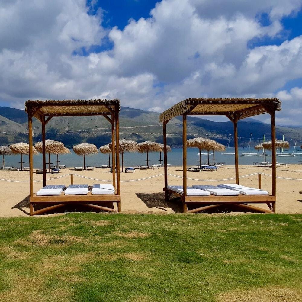 Lazaratos Hotel Kouvalata Экстерьер фото